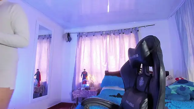 Snapshot of Chris_Maddox chatting on 02.22.25 Chris Maddox online show from 02.22.25