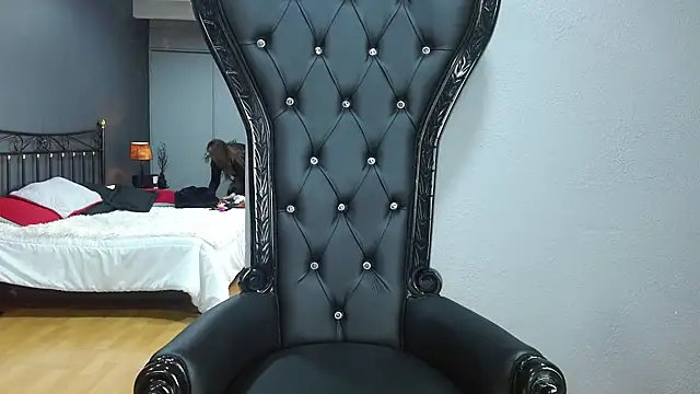 MelaniaKnauss online show from 12.05.24