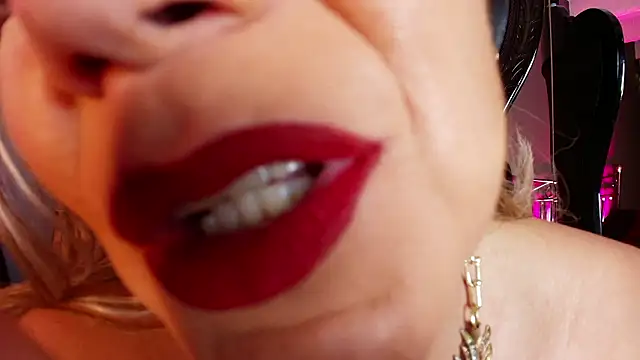 MelaniaKnauss online show from 03.02.26