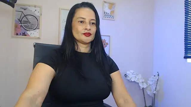 lucy diiaz online show from 01.10.25