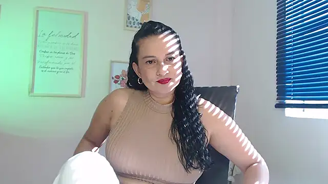 lucy diiaz online show from 01.25.25
