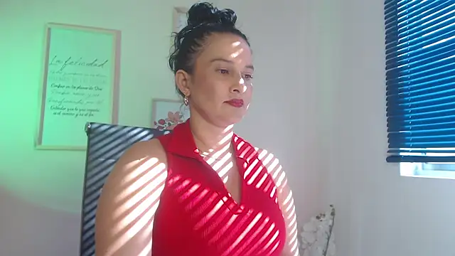 lucy diiaz online show from 01.29.25