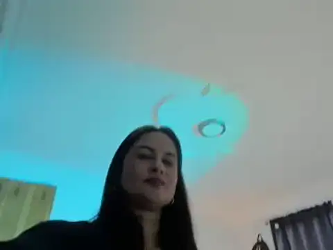 lucy diiaz online show from 09.22.25