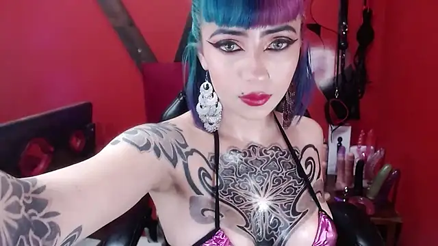 Snapshot of AlissaPeachx chatting on 01.10.25 AlissaPeachx online show from 01.10.25