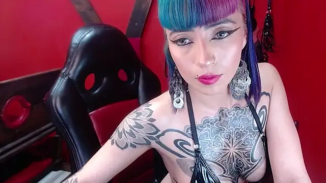 Snapshot of AlissaPeachx chatting on 01.18.25 AlissaPeachx online show from 01.18.25