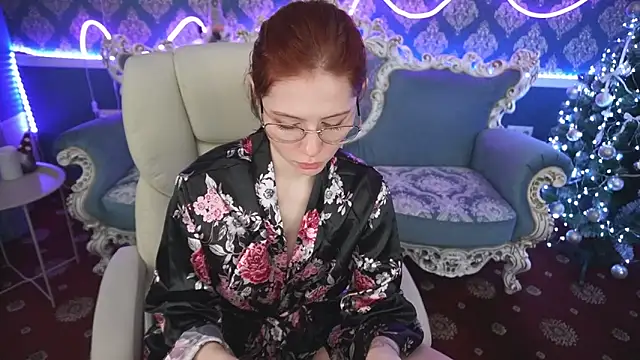 Snapshot of Sasha_Exclusive chatting on 01.06.25 Sasha Exclusive online show from 01.06.25