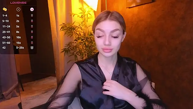 Ella Milla online show from 01.09.25