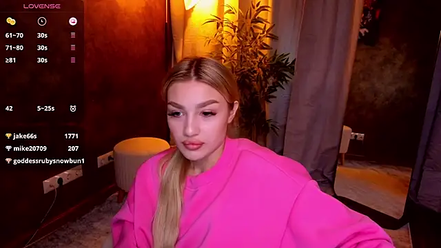 Ella Milla online show from 01.23.25