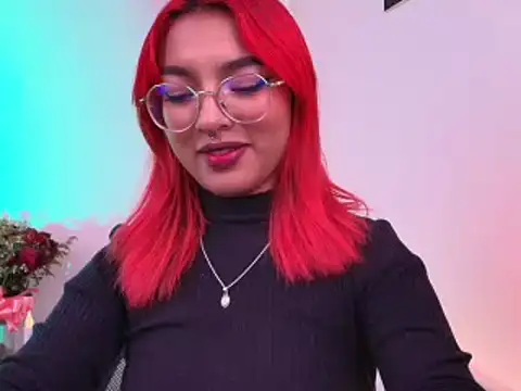 Snapshot of sofia_blossom chatting on 01.08.25 sofia blossom online show from 01.08.25