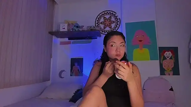 azumi cutiepie  online show from 03.22.25