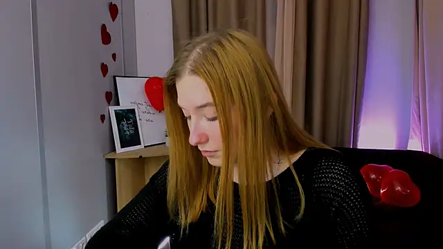 daisy candy online show from 02.26.25