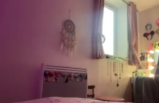 pinkie piexx online show from 10.17.25