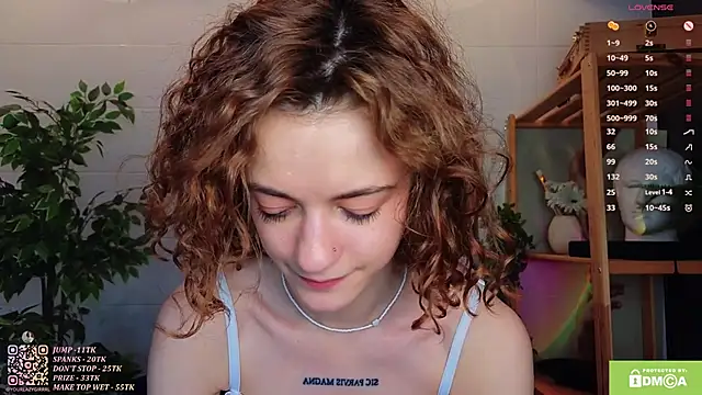 Curly Moon online show from 03.01.25