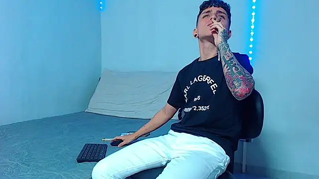 mikecoper 23 online show from 12.31.24