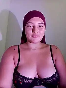 Celeste camila18 online show from 09.09.25