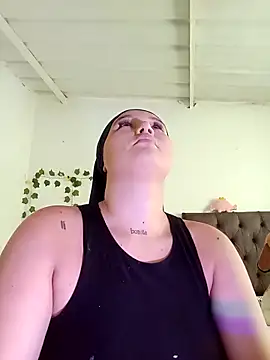 Celeste camila18 online show from 10.13.25