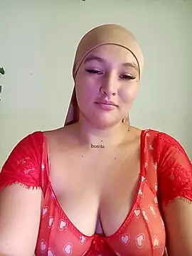 Celeste camila18 online show from 10.28.25