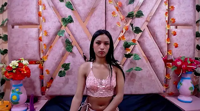 Salome Queem online show from 01.19.25