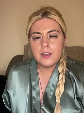 Blondiee3088 online show from 02.25.25