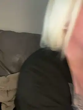 Blondiee3088 online show from 03.06.25