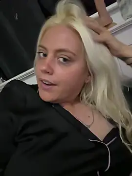 Blondiee3088 online show from 09.15.25