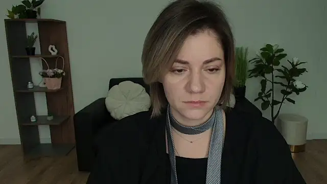 MariaSttone online show from 12.10.24