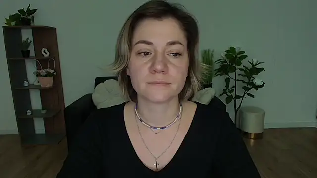 MariaSttone online show from 12.11.24