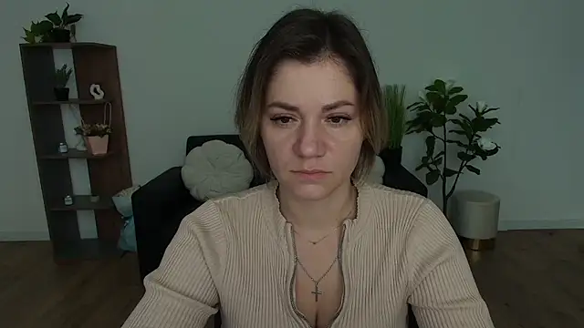 MariaSttone online show from 12.23.24