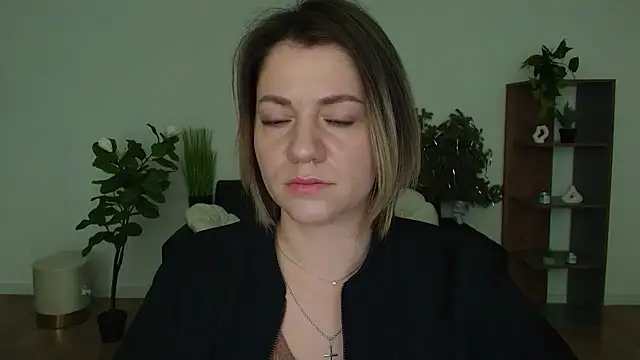 MariaSttone online show from 02.17.25