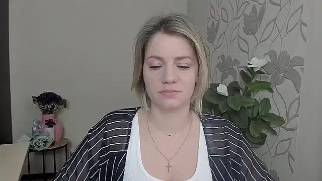 MariaSttone online show from 03.21.25