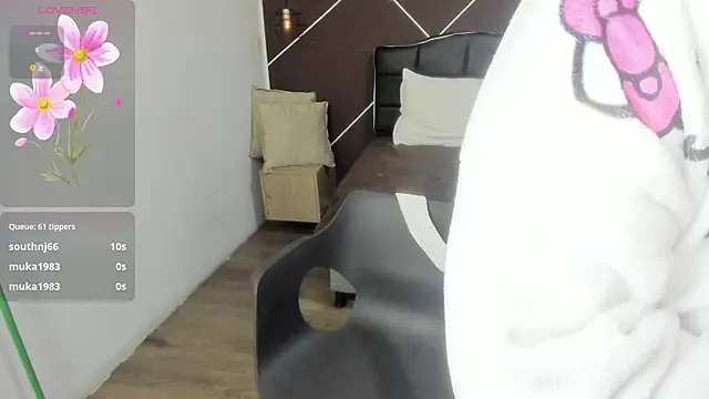 AntonellaRosee  online show from 02.16.25