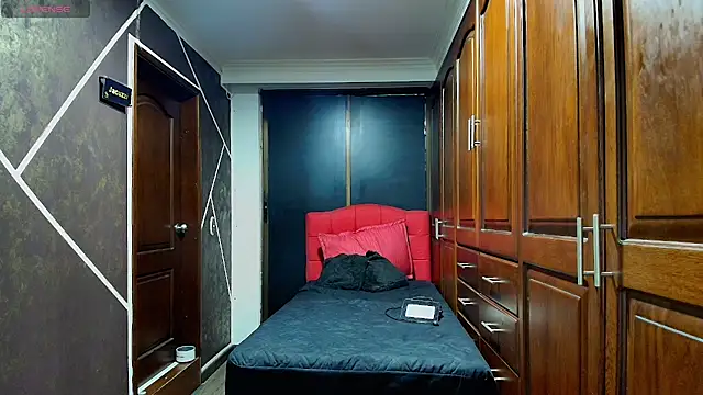 AntonellaRosee  online show from 03.19.25