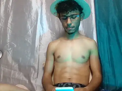 Luckbigcock64 online show from 01.09.25