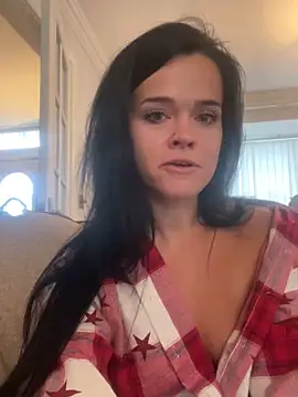English-Chloe96 online show from 12.18.24
