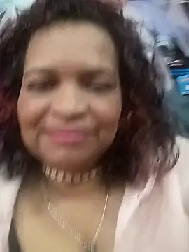 Snapshot of _violetta_- chatting on 02.10.25 violetta - online show from 02.10.25
