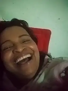 Snapshot of _violetta_- chatting on 02.25.25 violetta - online show from 02.25.25