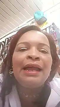Snapshot of _violetta_- chatting on 02.26.25 violetta - online show from 02.26.25