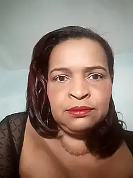 Snapshot of _violetta_- chatting on 03.08.25 violetta - online show from 03.08.25
