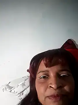 Snapshot of _violetta_- chatting on 03.19.25 violetta - online show from 03.19.25