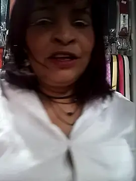 Snapshot of _violetta_- chatting on 03.20.25 violetta - online show from 03.20.25
