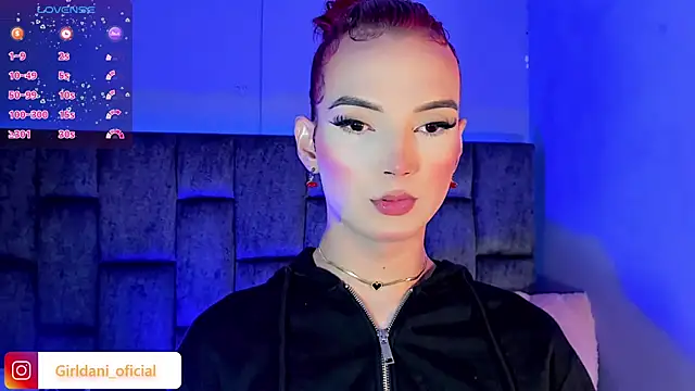 Liittle foxxxy online show from 03.05.25