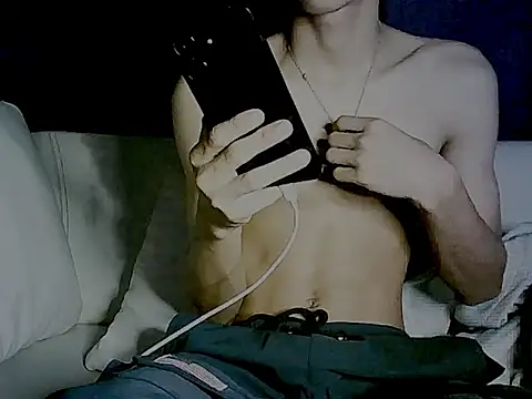 Snapshot of Key_198 chatting on 12.26.24 Key 198 online show from 12.26.24