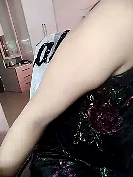 karishma online show from 12.12.24