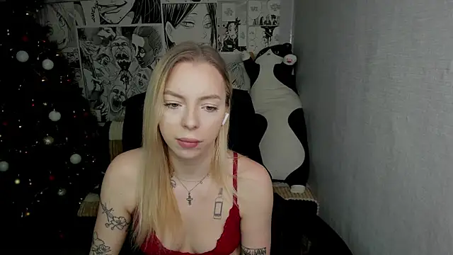 Martha Cameron online show from 12.18.24