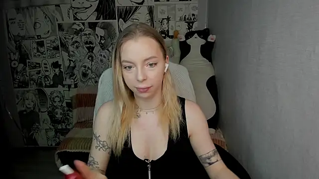 Martha Cameron online show from 02.03.25