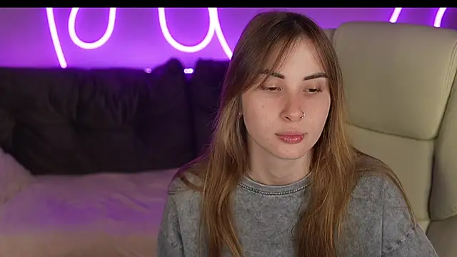 JennyyLuv online show from 11.11.25