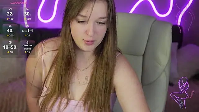 DonnaLustt online show from 09.21.25