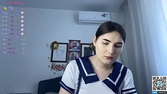 Maria Bowie online show from 01.18.25