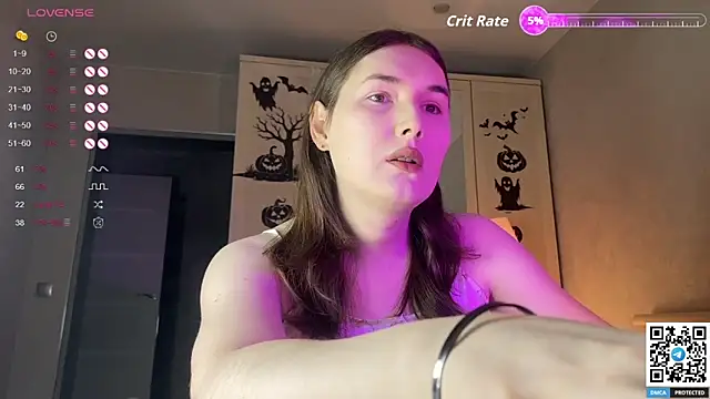 Maria Bowie online show from 11.06.25