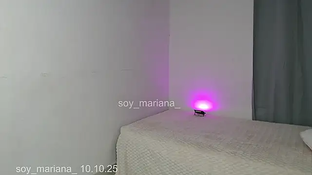soy mariana  online show from 10.10.25